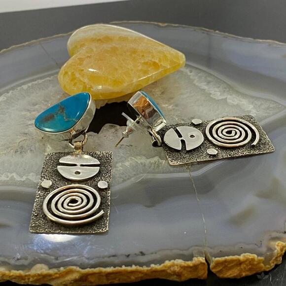 Alex Sanchez Native American Sterling Turquoise Petroglyph Dangle Earrings #2 - Picture 5 of 10